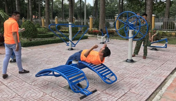 Máy tập thể dục công viên ngoài trời - Trang Thiết Bị Thể Thao Poca - Công Ty TNHH Thể Thao Poca